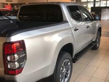 Mitsubishi L200 D/C Sportero A/T