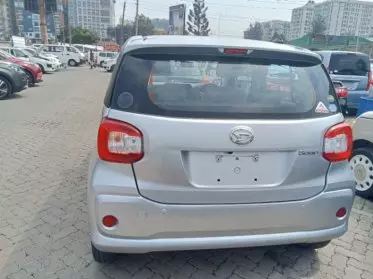 Daihatsu Boon 
