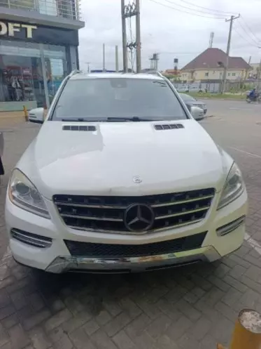 Mercedes-Benz ML 350