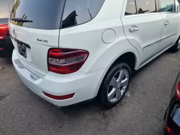 Mercedes-Benz ML 350
