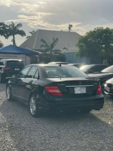 Mercedes-Benz C 300