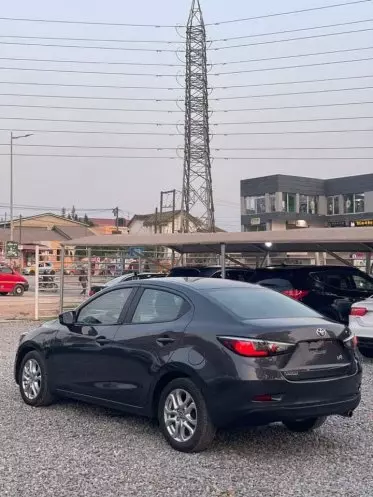 Toyota Yaris IA