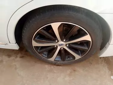 Subaru Legacy B4