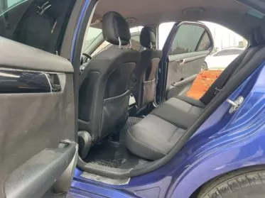 Mercedes-Benz C200