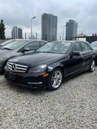 Mercedes-Benz C 300