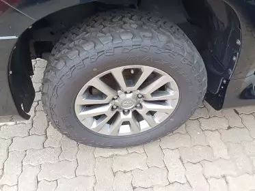 Toyota Landcruiser Prado