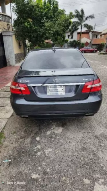Mercedes-Benz E350