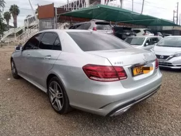 Mercedes-Benz C 250