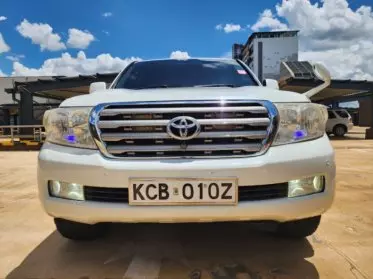 Toyota Land Cruiser V8