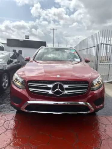 Mercedes-Benz GLC 300