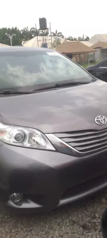 Toyota Sienna