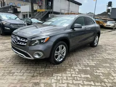 Mercedes-Benz GLA 250