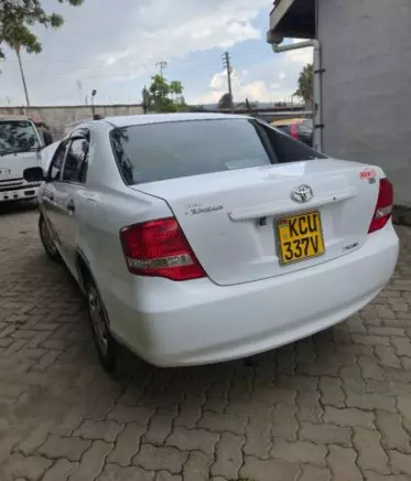 Toyota Axio 