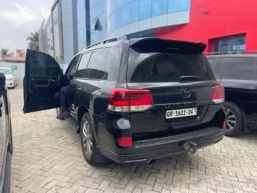 Toyota Land Cruiser