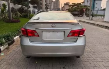 Lexus ES 250