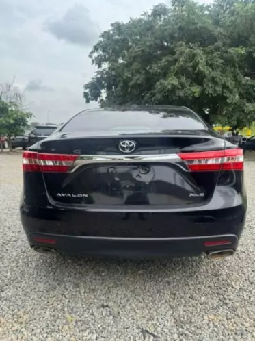 Toyota Avalon