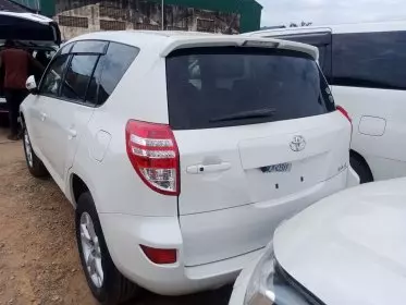 Toyota Vanguard