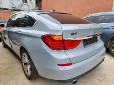 BMW 535i