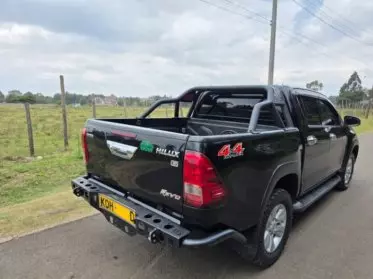 Toyota Hilux Revo 