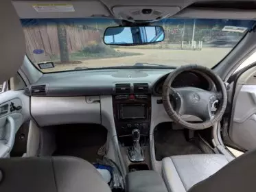 Mercedes-Benz C 200