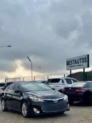 Toyota Avalon