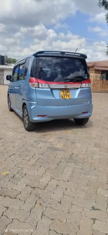 SUZUKI Solio