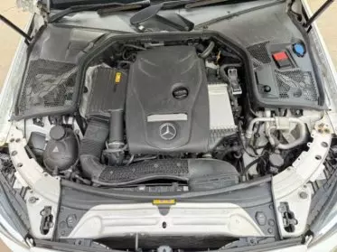Mercedes-Benz C200