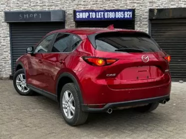 Mazda 5