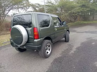 SUZUKI Jimny GL