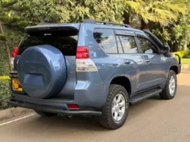 Toyota Landcruiser Prado