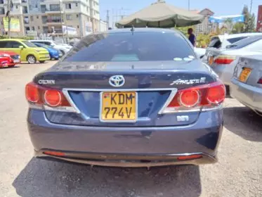 Toyota Crown Athlete G Hybrid