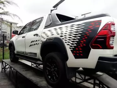 Toyota Hilux 