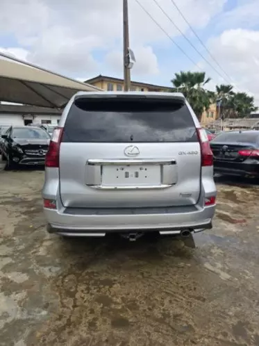 Lexus GX 460