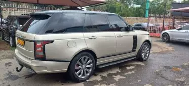 RANGE ROVER Vogue