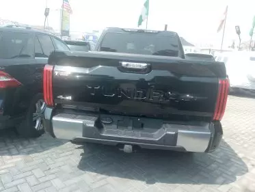 Toyota Tundra