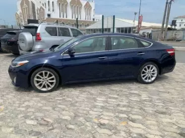 Toyota Avalon