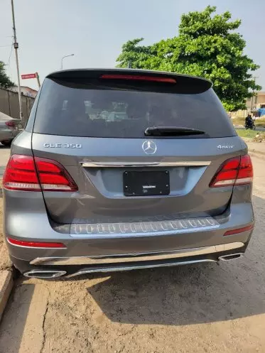 Mercedes-Benz GLE 350