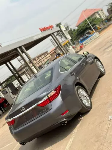 Lexus ES 330