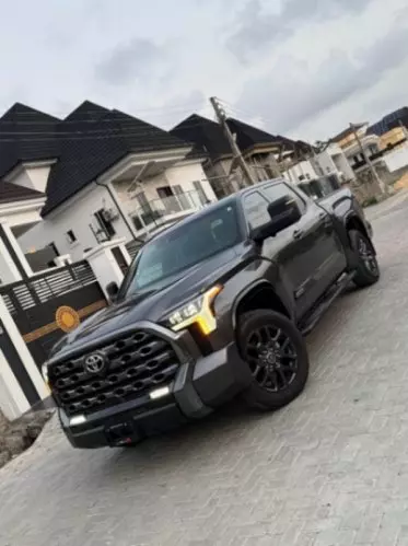 Toyota Tundra