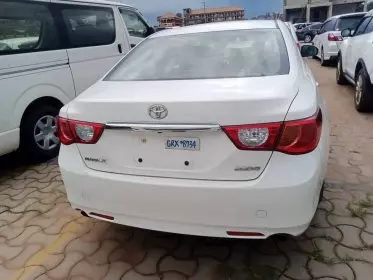 Toyota Mark X