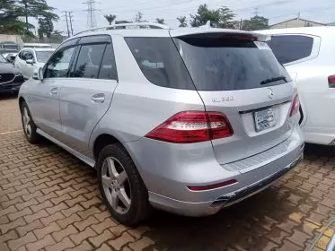 Mercedes-Benz ML 350