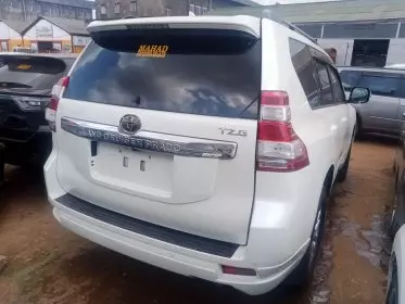 Toyota Landcruiser Prado