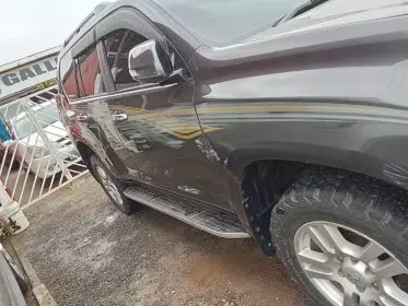 Toyota Land Cruiser Prado TX L