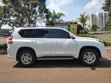 Toyota Landcruiser Prado