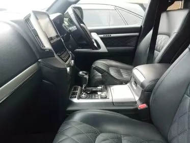 Toyota Landcruiser  V8