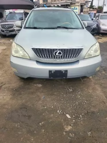 Lexus RX 330