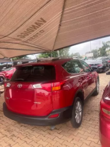 Toyota RAV 4