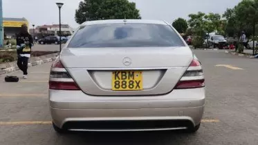 Mercedes-Benz S 320