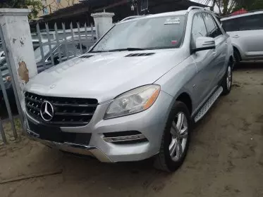 Mercedes-Benz ML 350
