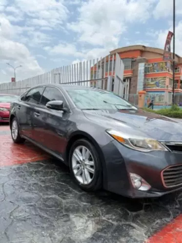 Toyota Avalon